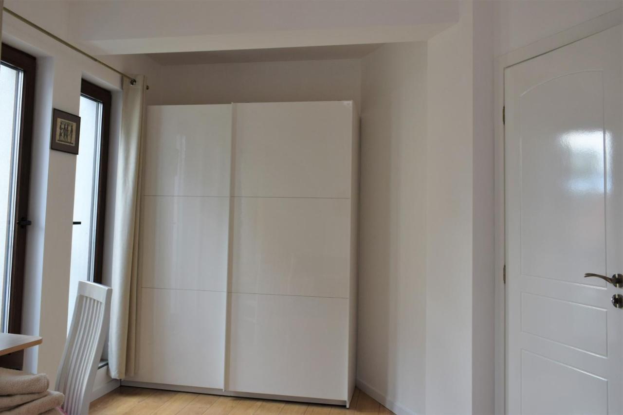 Top Center Apartment Gramophone With Private Parking Burgas by Eksteriør bilde